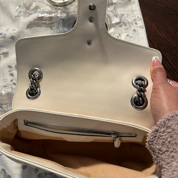💗 SOLD 💗Authentic Gucci Marmont bag, small - Picture 9 of 13